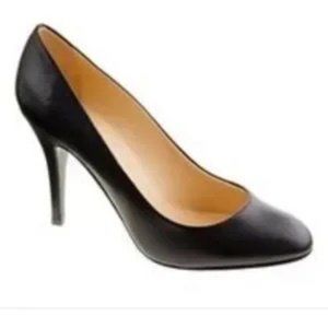 J. Crew Mona Black Italian leather pumps Size 8